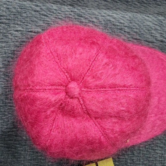 Brand New Authentic Gucci GG  Logo Mohair Pink Fucsia Hat..w/COA !! main image 10